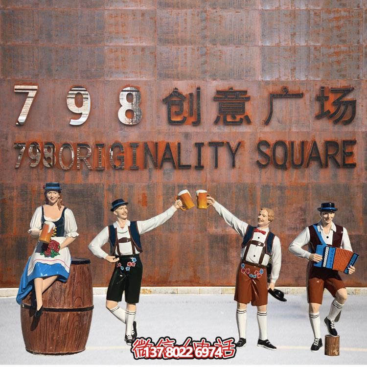 玻璃鋼雕塑——點綴廣場景觀，塑造優(yōu)雅人物卡通