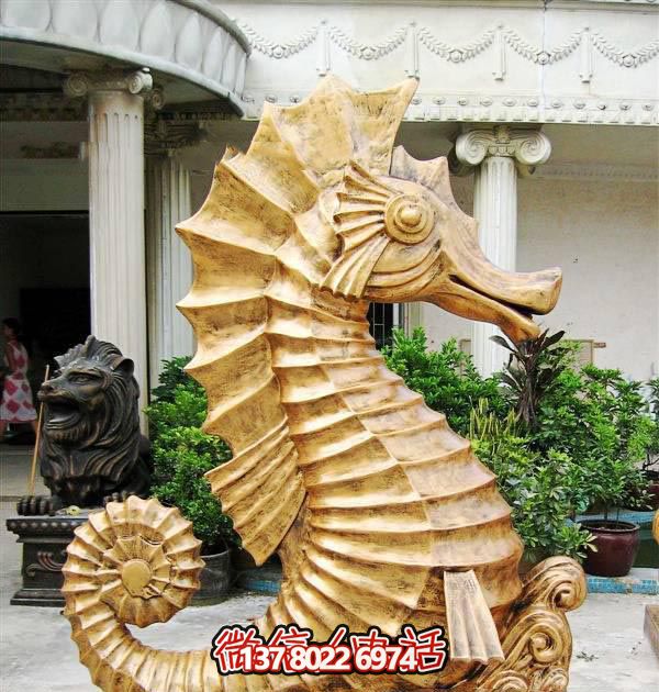 海馬玻璃鋼雕塑，創(chuàng)意林里擺放裝飾