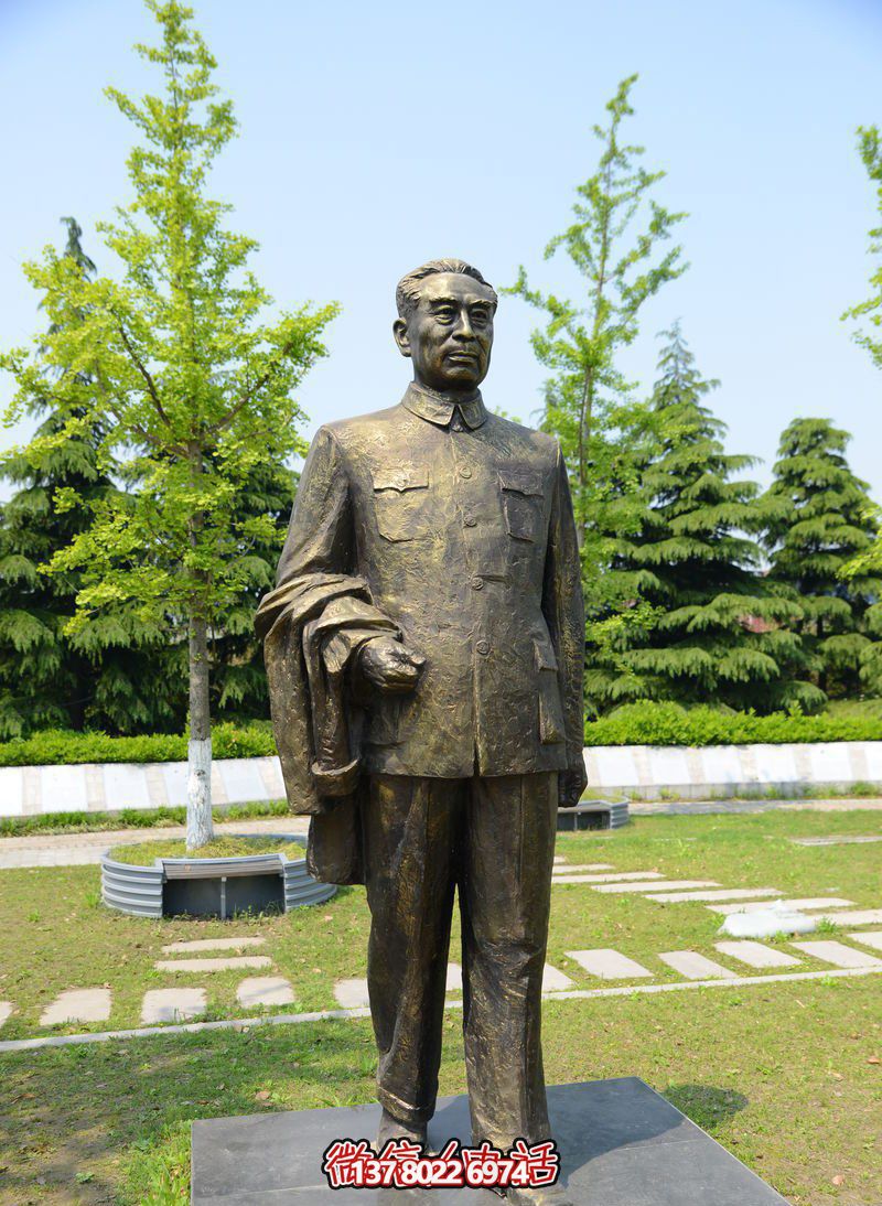紀(jì)念周恩來偉人雕塑，緬懷歷史，見證輝煌