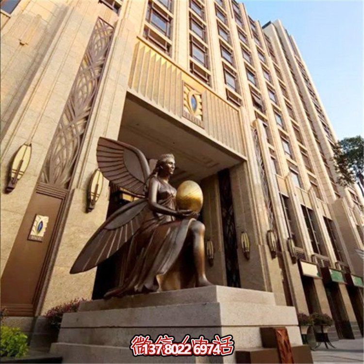 玻璃鋼仿銅西方女人物雕塑，為小區(qū)、寫字樓門前添彩