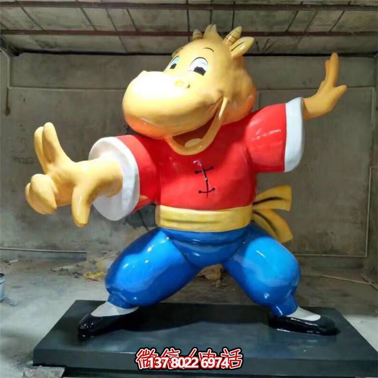 可愛牛雕塑，點綴商業(yè)、戶外和園林景觀