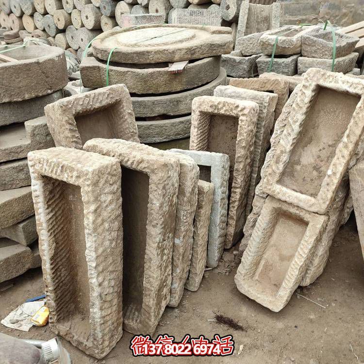 經(jīng)典石雕老石槽，點(diǎn)綴青石園林景觀