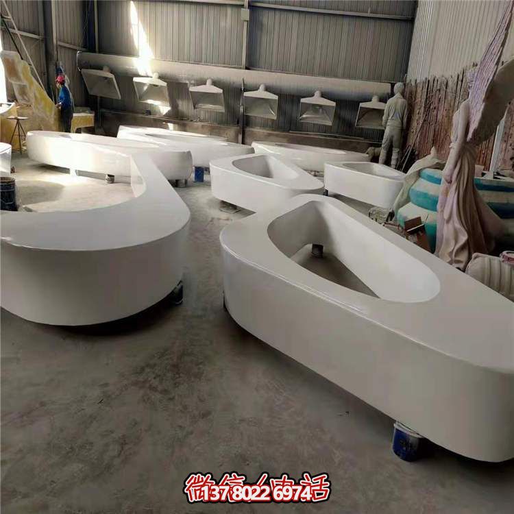 玻璃鋼異形休閑座椅，讓商場(chǎng)擺放更加完美