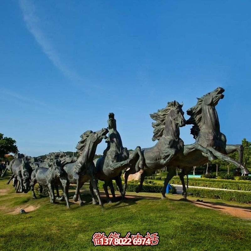 不銹鋼仿古馬雕塑萬馬奔騰，重現(xiàn)古老傳奇