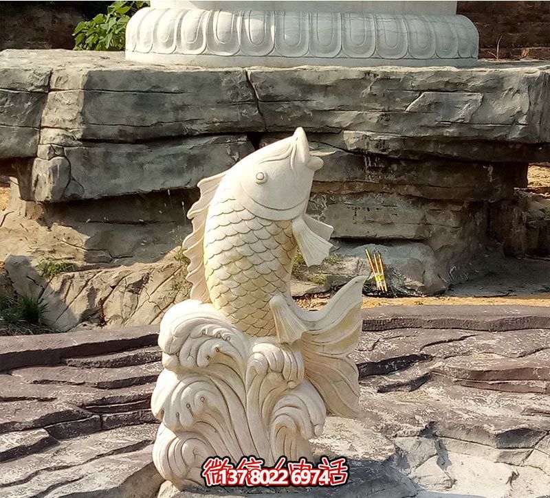 漢白玉石雕塑，點(diǎn)綴公園景觀，增添創(chuàng)意噴水裝置