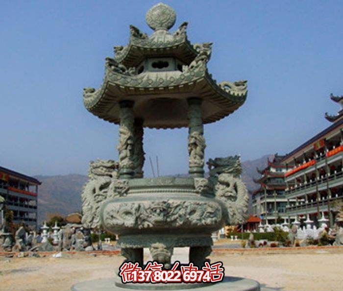 仿古寶蓋龍浮雕香爐，點(diǎn)綴景區(qū)廣場