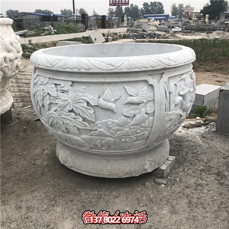 精美大型浮雕蓮花養(yǎng)魚石缸，讓你的庭院更加美麗