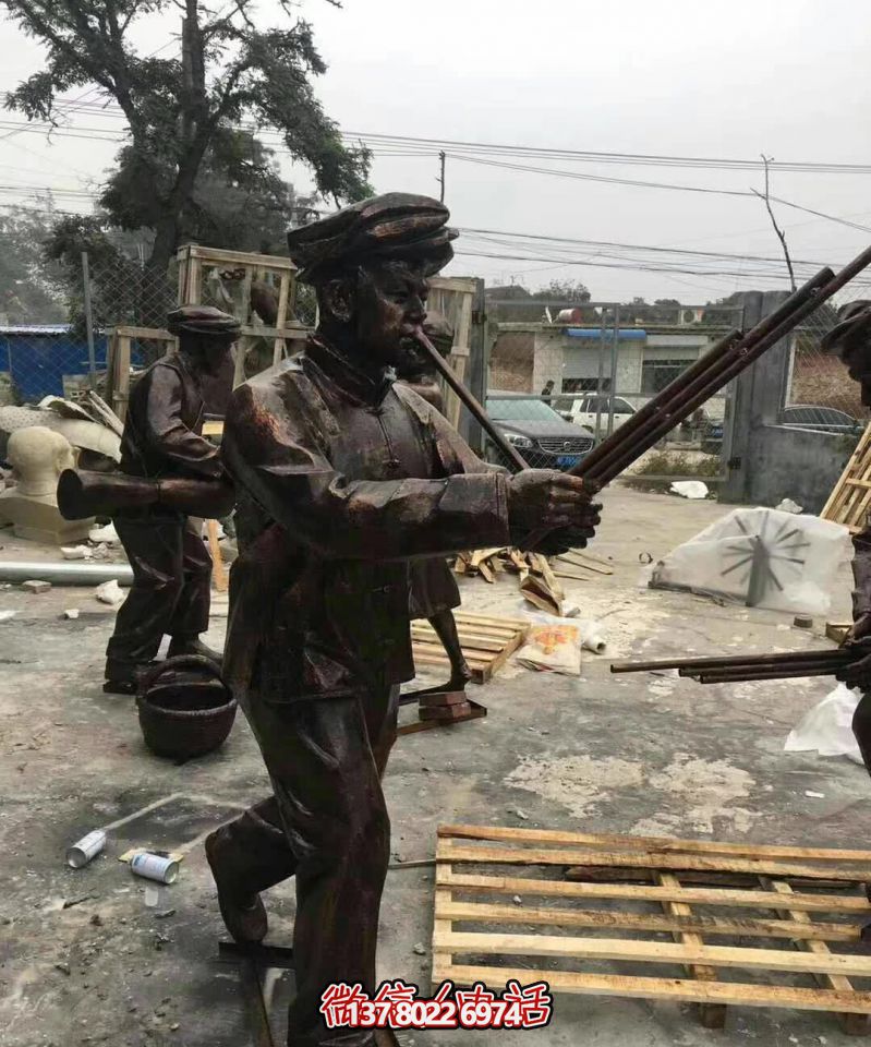 少數(shù)民族銅雕吹奏樂(lè)器 少數(shù)民族銅雕吹奏樂(lè)器