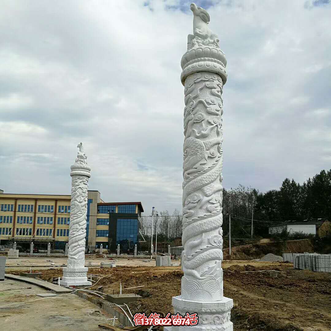 現(xiàn)代漢白玉石雕龍柱——助力企業(yè)宣揚氣質(zhì)