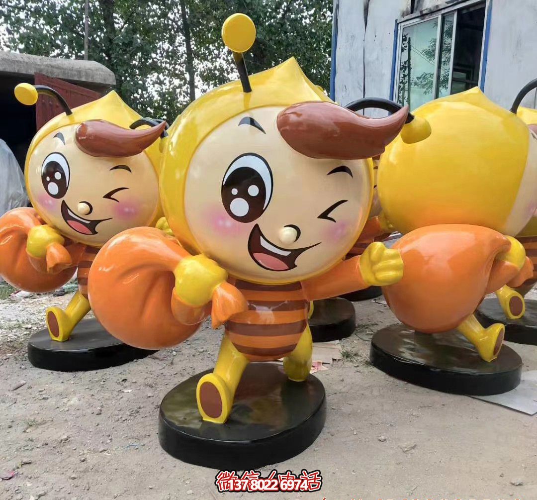 仿真蜜蜂雕塑背包，輕便玻璃鋼裝飾小區(qū)、景區(qū)和草坪