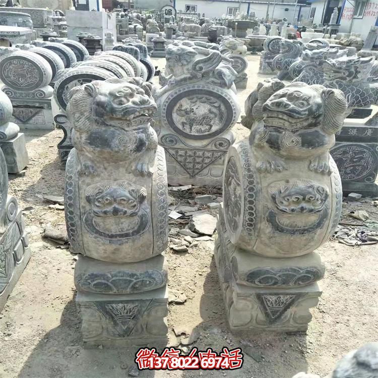 仿古石雕門口一對(duì)鎮(zhèn)宅獅子抱鼓石