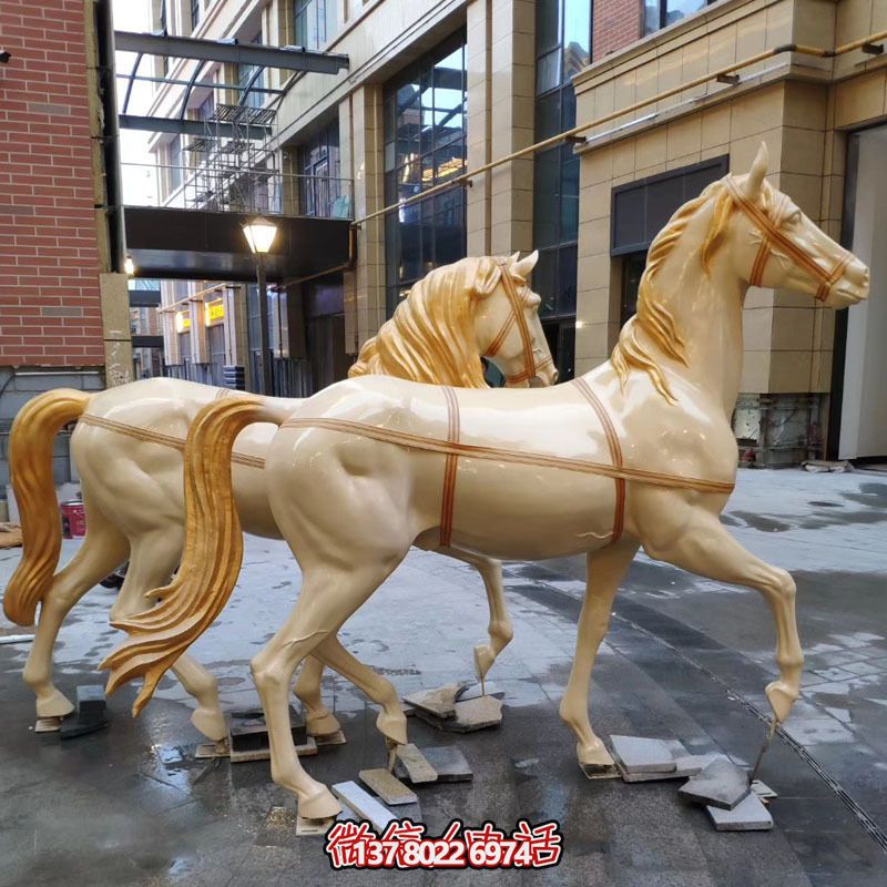 城市街道玻璃鋼大型動(dòng)物馬雕塑