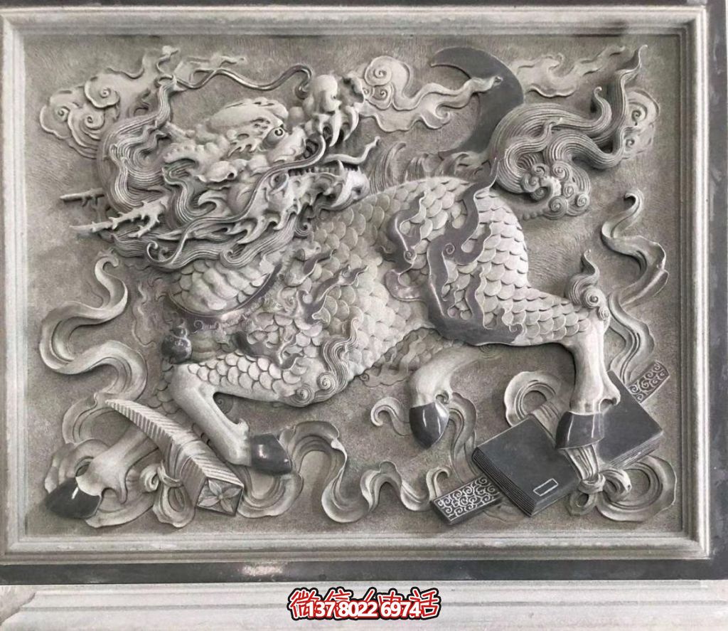 青石麒麟獻(xiàn)瑞：祥瑞滿庭，福佑千秋